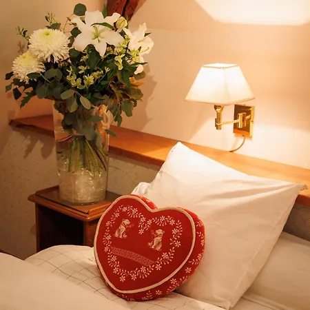 Domaine De La Rocque فندق مبيت وإفطار *